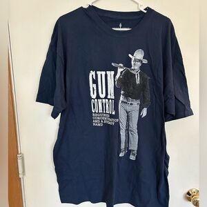 John Wayne navy blue and white graphic T-shirt XL
